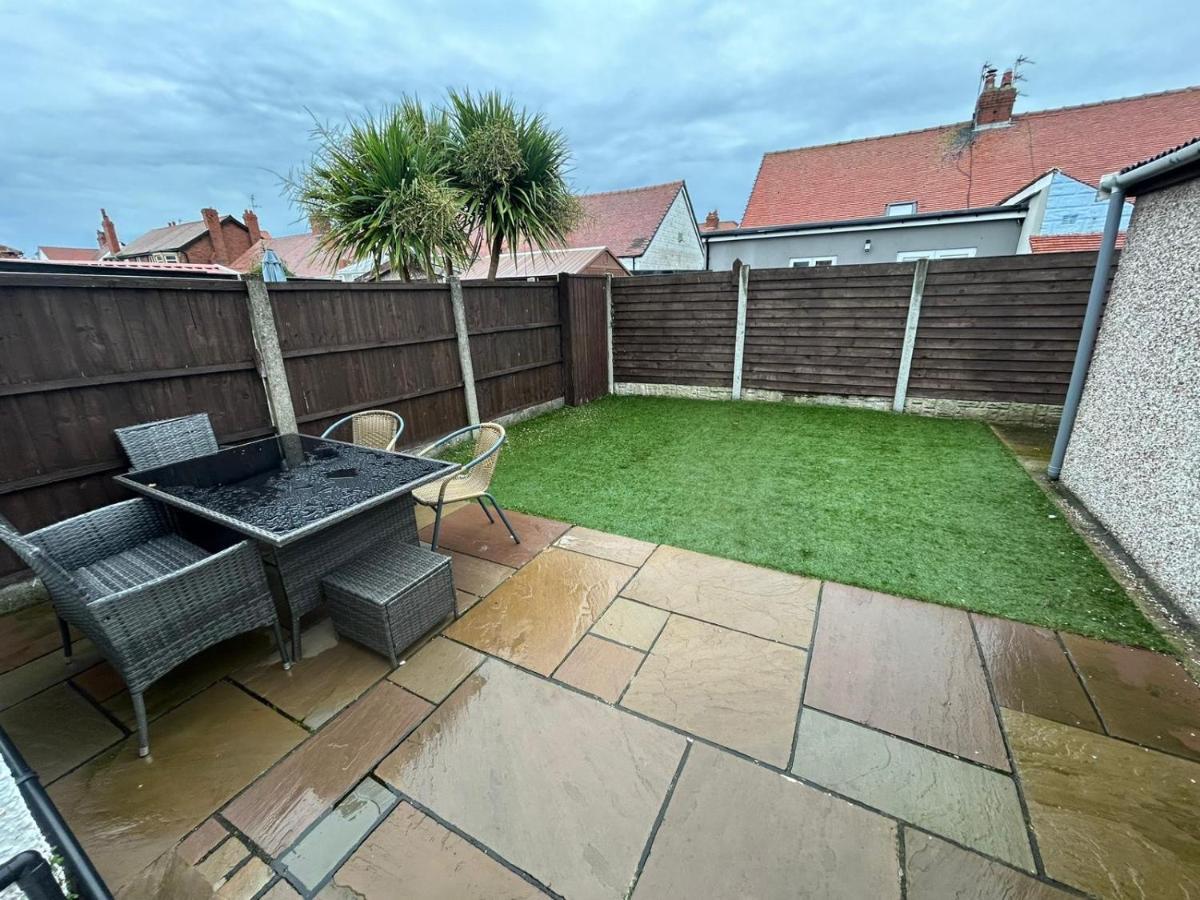 The Bungalow, Thornton-Cleveleys Villa Eksteriør billede